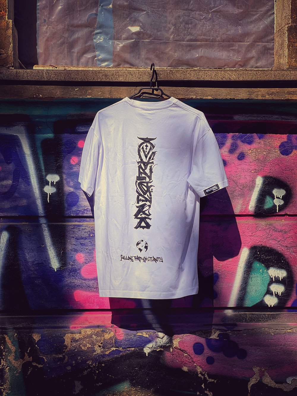 biała koszulka OneStateWear (preorder)